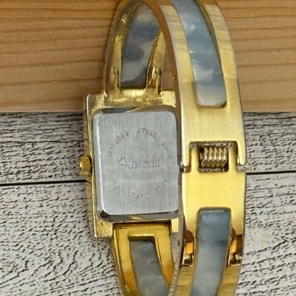 Xanadu Vintage Ladies Watch - Picture 3 of 6